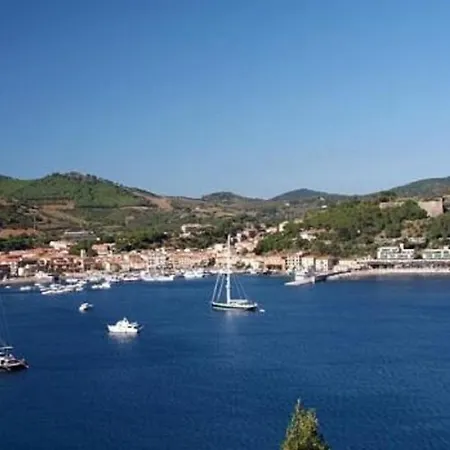 Il Porto 2 アパート