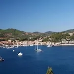 Il Porto 2 شقة